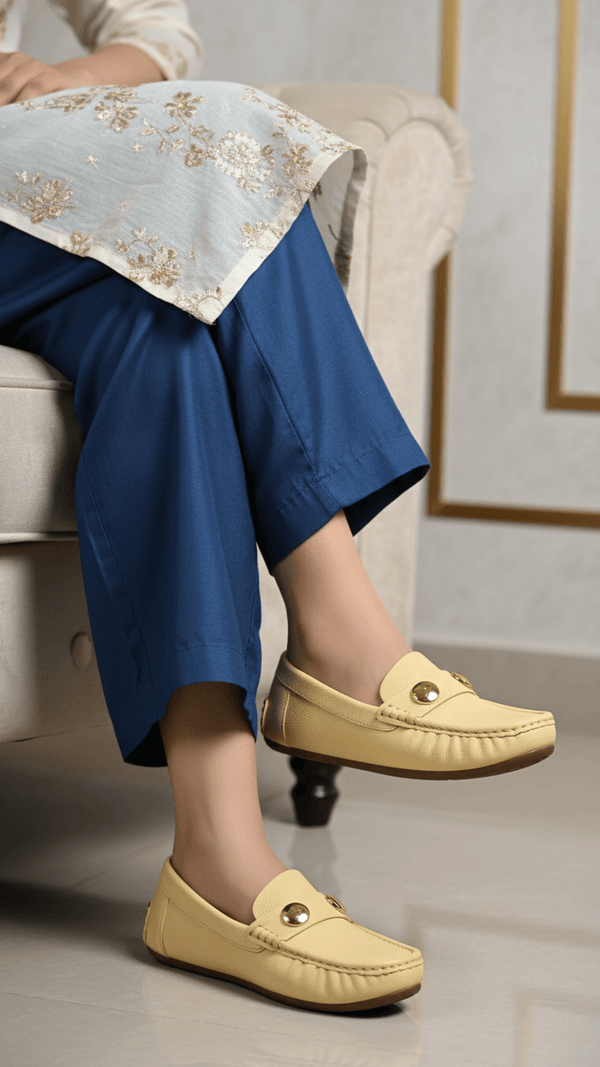 Golden Moccasin WN4470