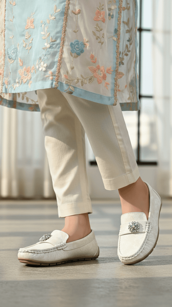 Cream Moccasin For Women WN4577