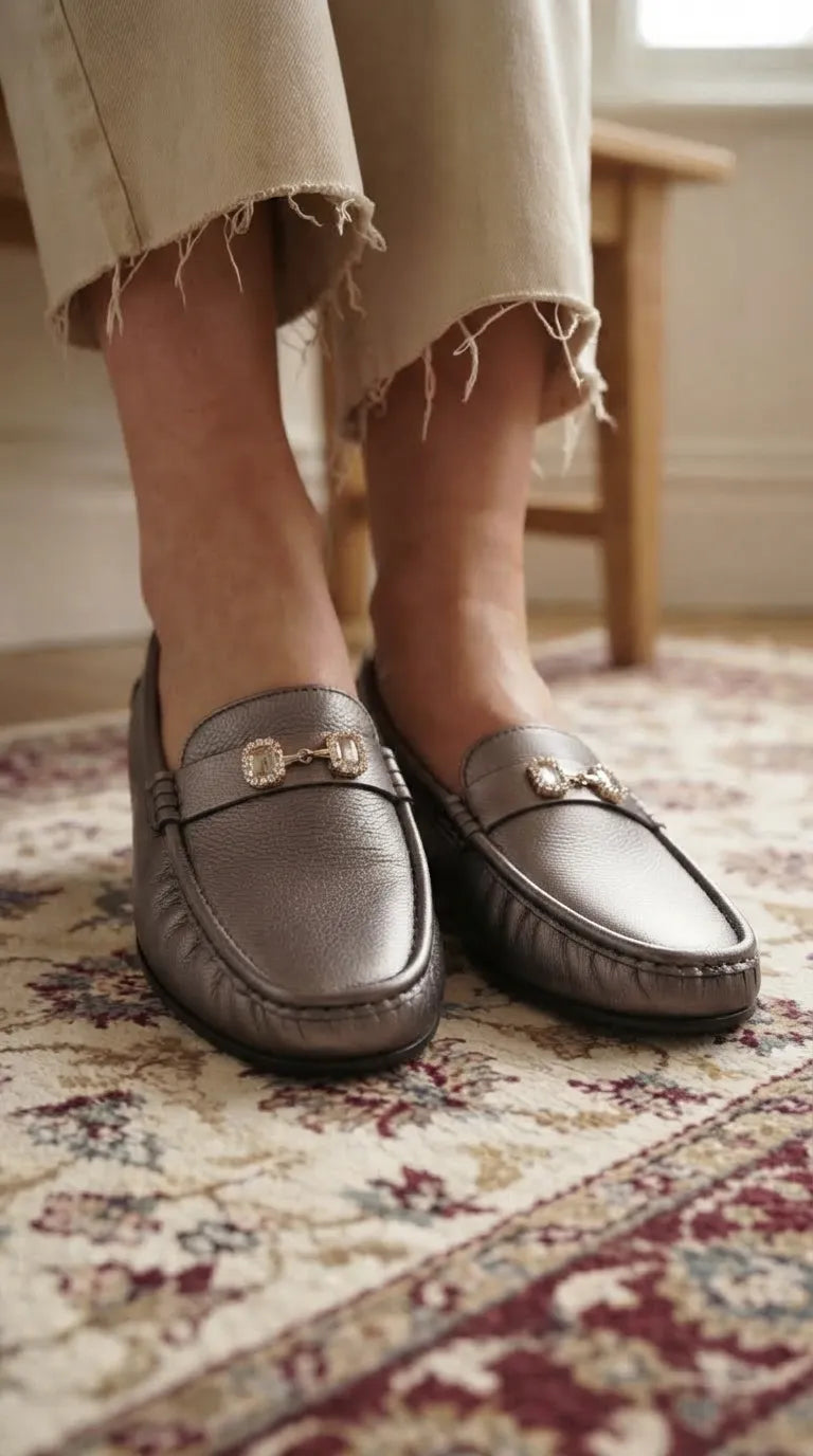 Black Moccasin For Women WN4640