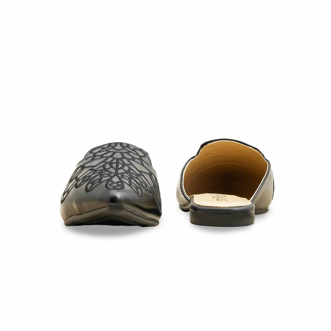 Black Back Open WN5432