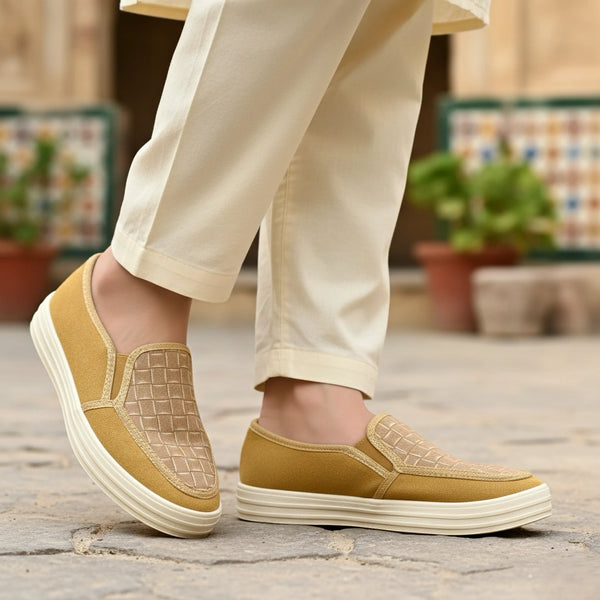 Mehndi Women Sneaker WN6195