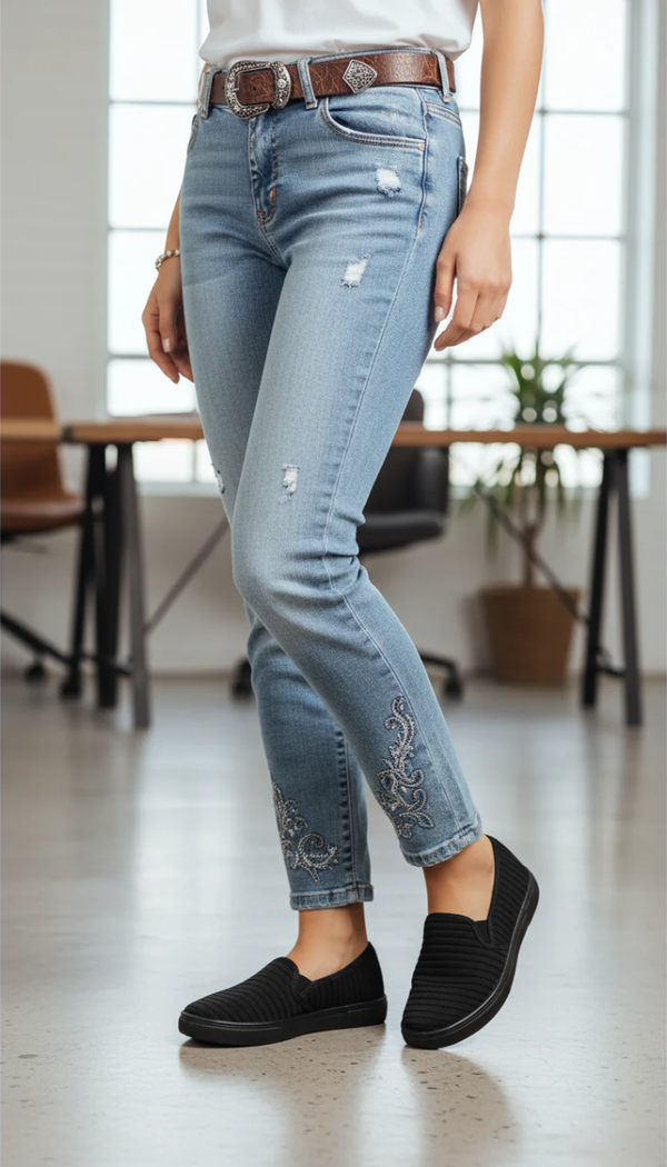 Black Casual Sneaker WN6204