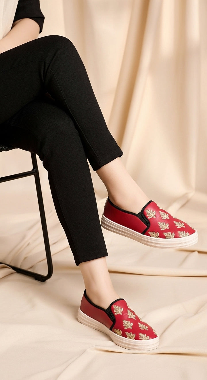 Maroon Sneaker For Ladies WN6205