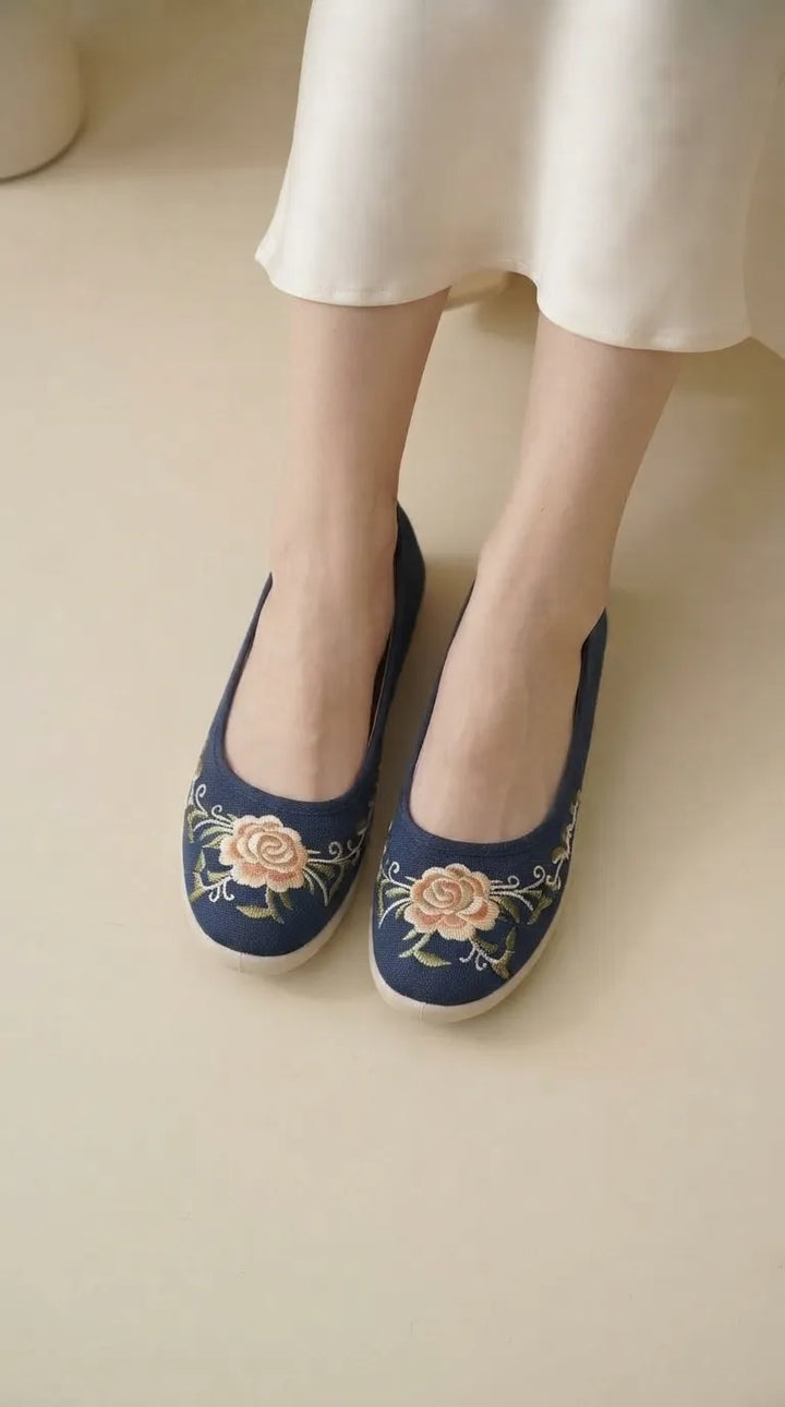 Navy Casual Sneaker For Women WN6206