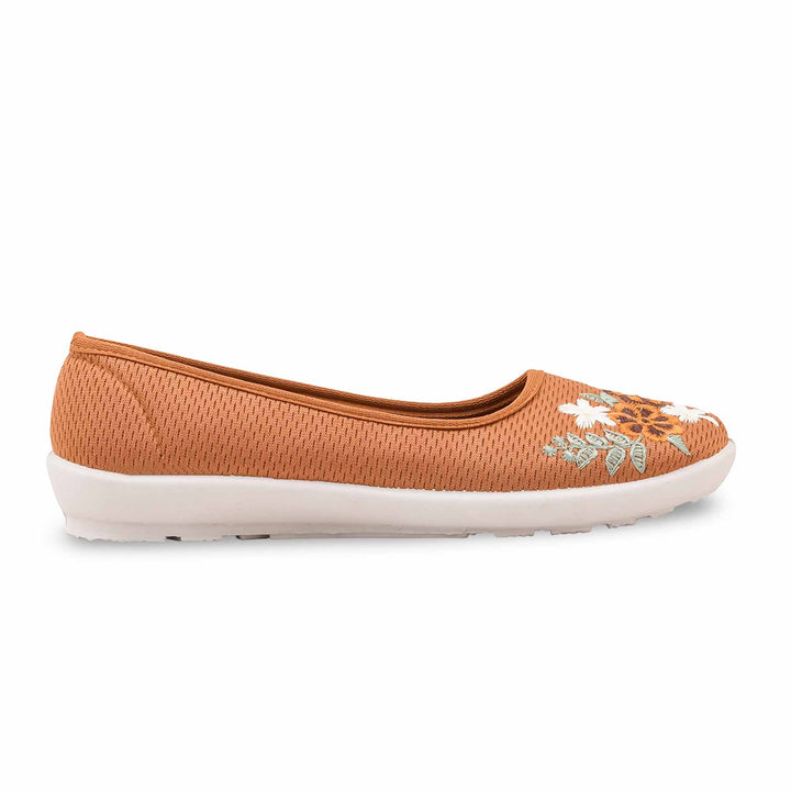 Tan Sneaker For Women WN6207