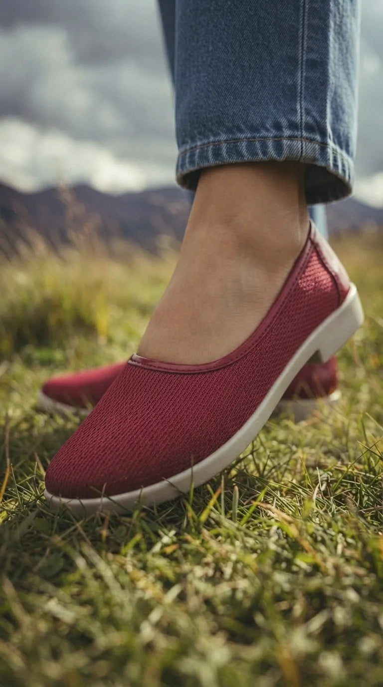 Red Sneaker For Ladies WN6220