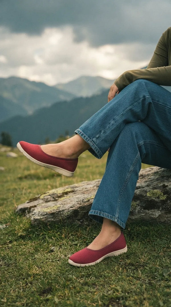 Red Sneaker For Ladies WN6220
