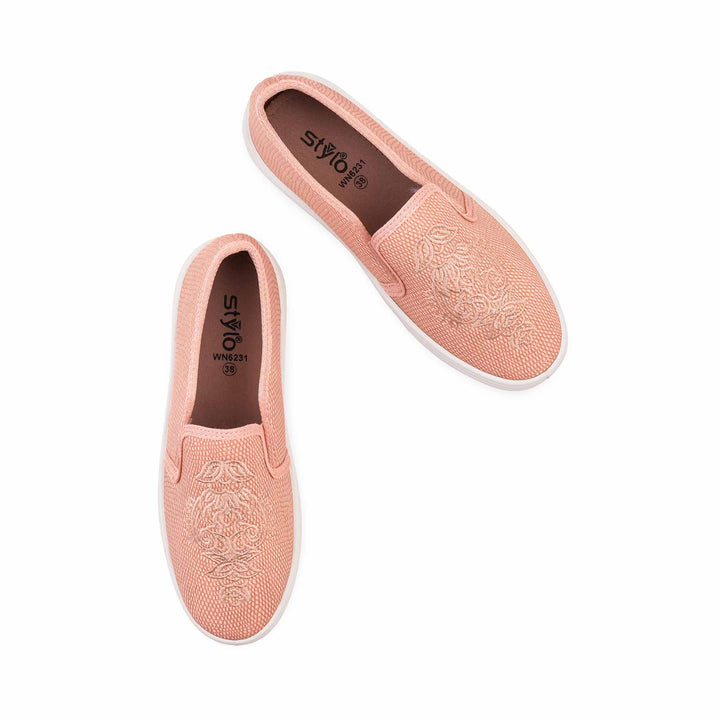 Peach Casual Sneaker For Ladies WN6231