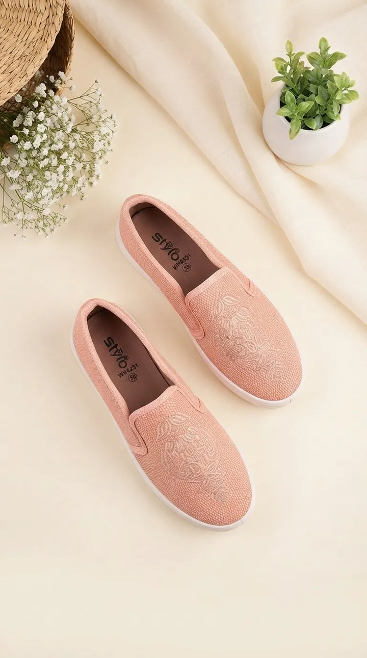 Peach Casual Sneaker For Ladies WN6231
