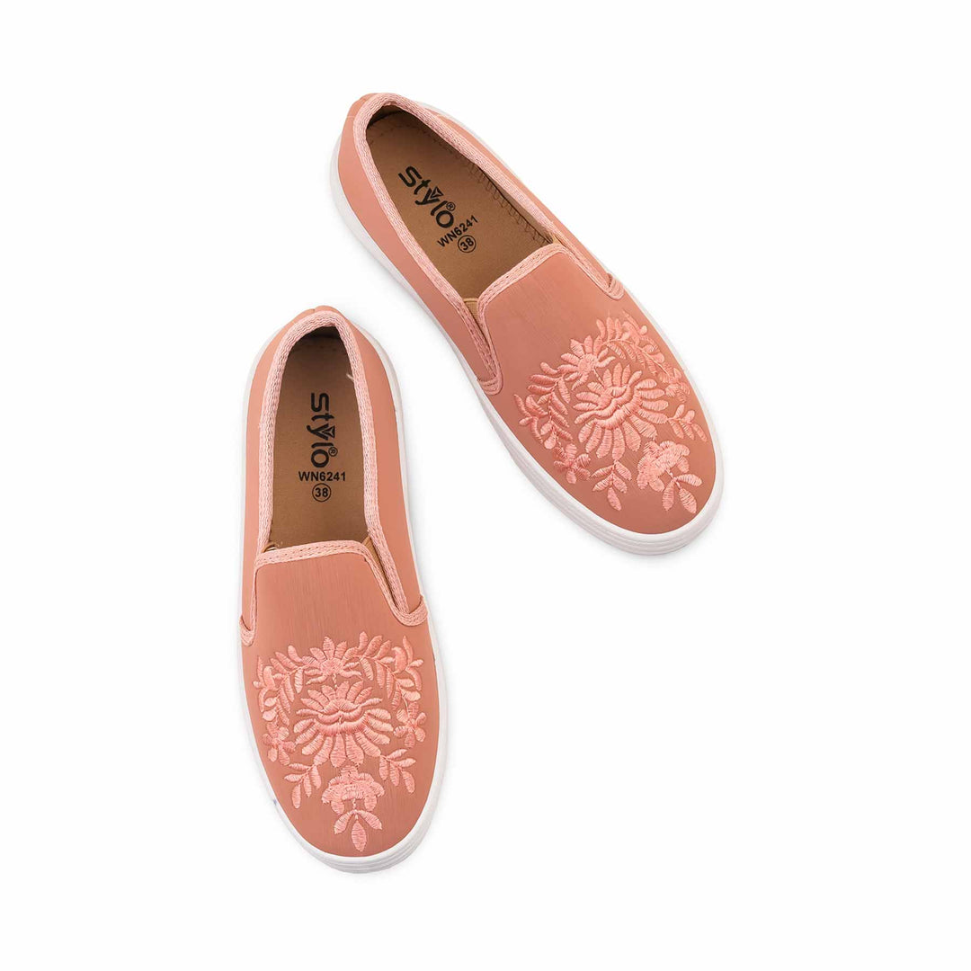 Peach Sneaker For Women WN6241