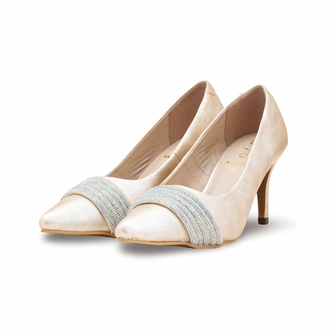 Golden Winter Women Court Shoes WN7492