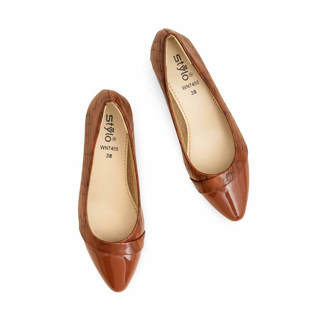 Tan Court Shoes WN7498
