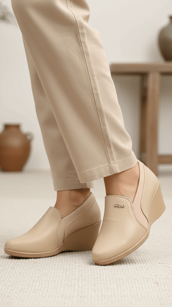 Beige Court Shoes For Ladies WN7510