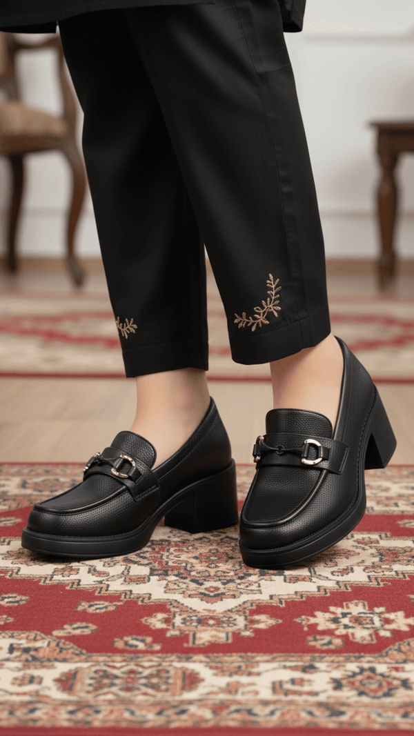 Black Court Shoes For Ladies WN7511