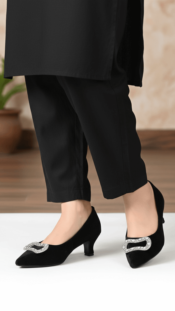 Black Court Shoes For Ladies WN7540