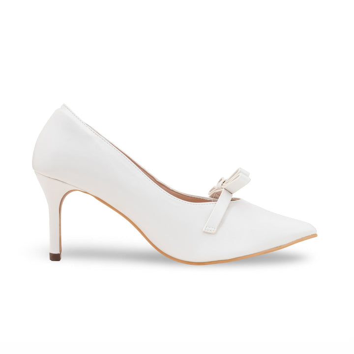 Cream Court Shoes For Ladies WN7548