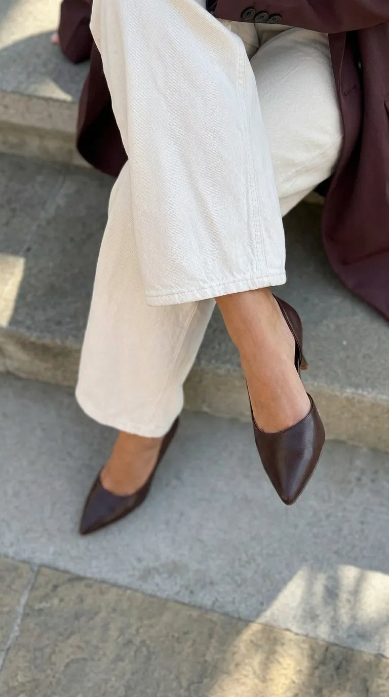 Brown Court Shoes For Ladies WN7595