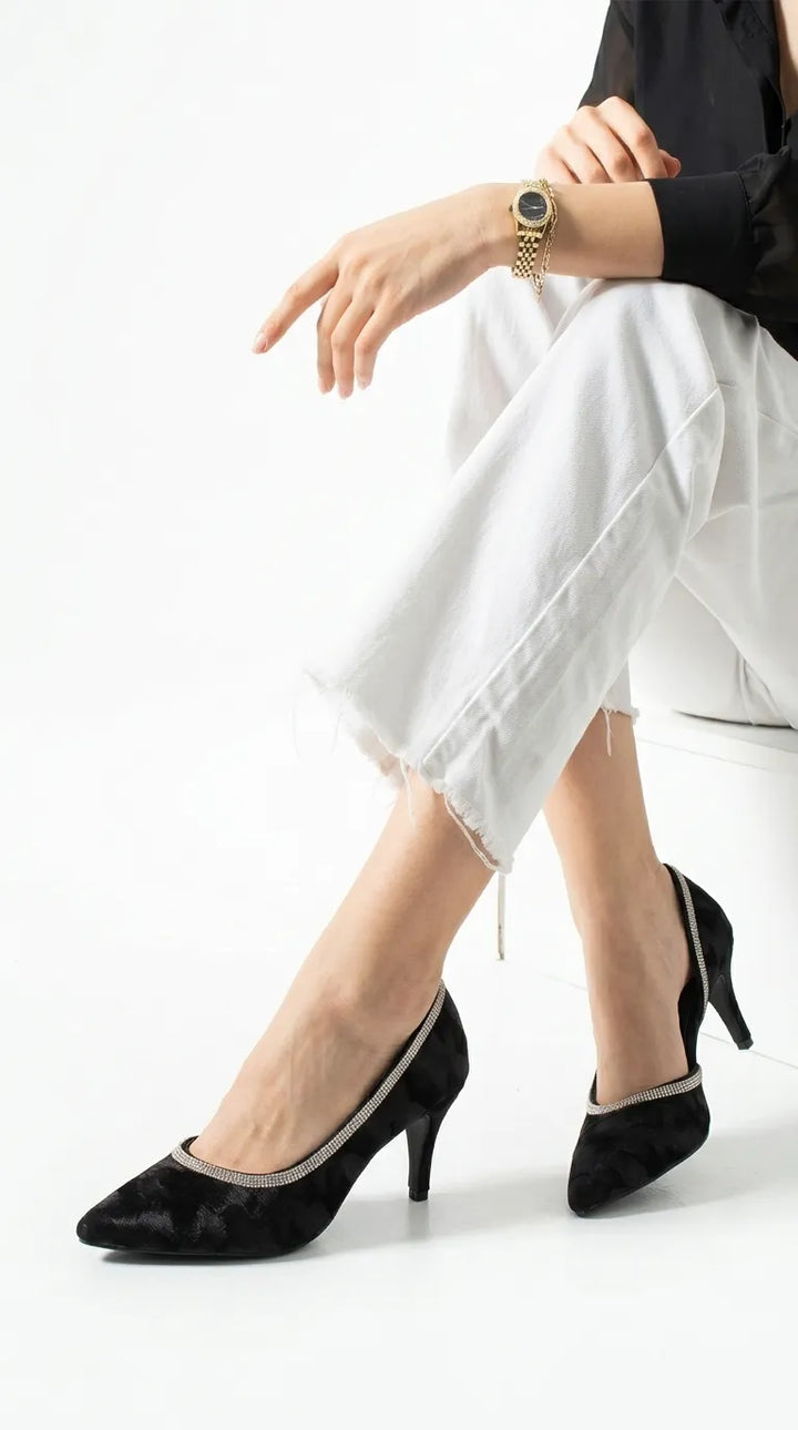 Black Court Shoes For Ladies WN7598