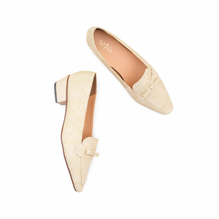 Beige Court Shoes For Women WN7610