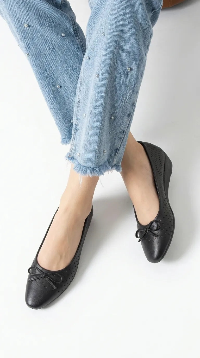 Black Court Shoes For Ladies WN7619