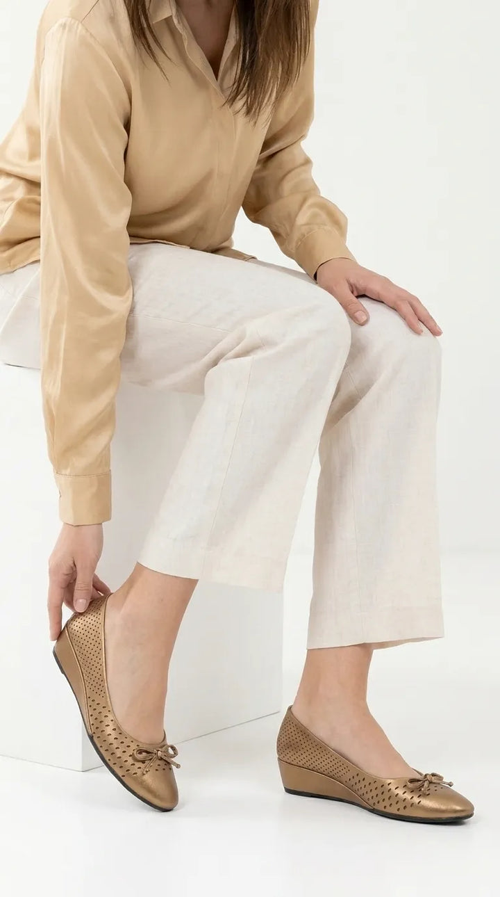 Bronze Court Shoes For Ladies WN7619