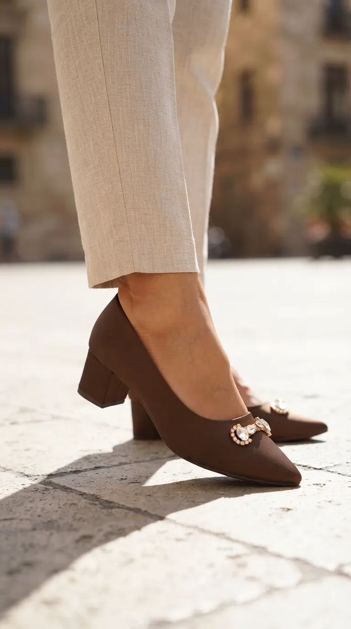 Coffee Court Shoes For Ladies WN7621