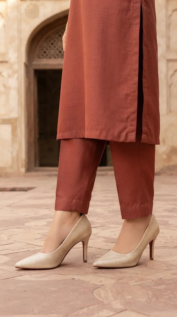 Golden Court Shoes For Ladies WN7663