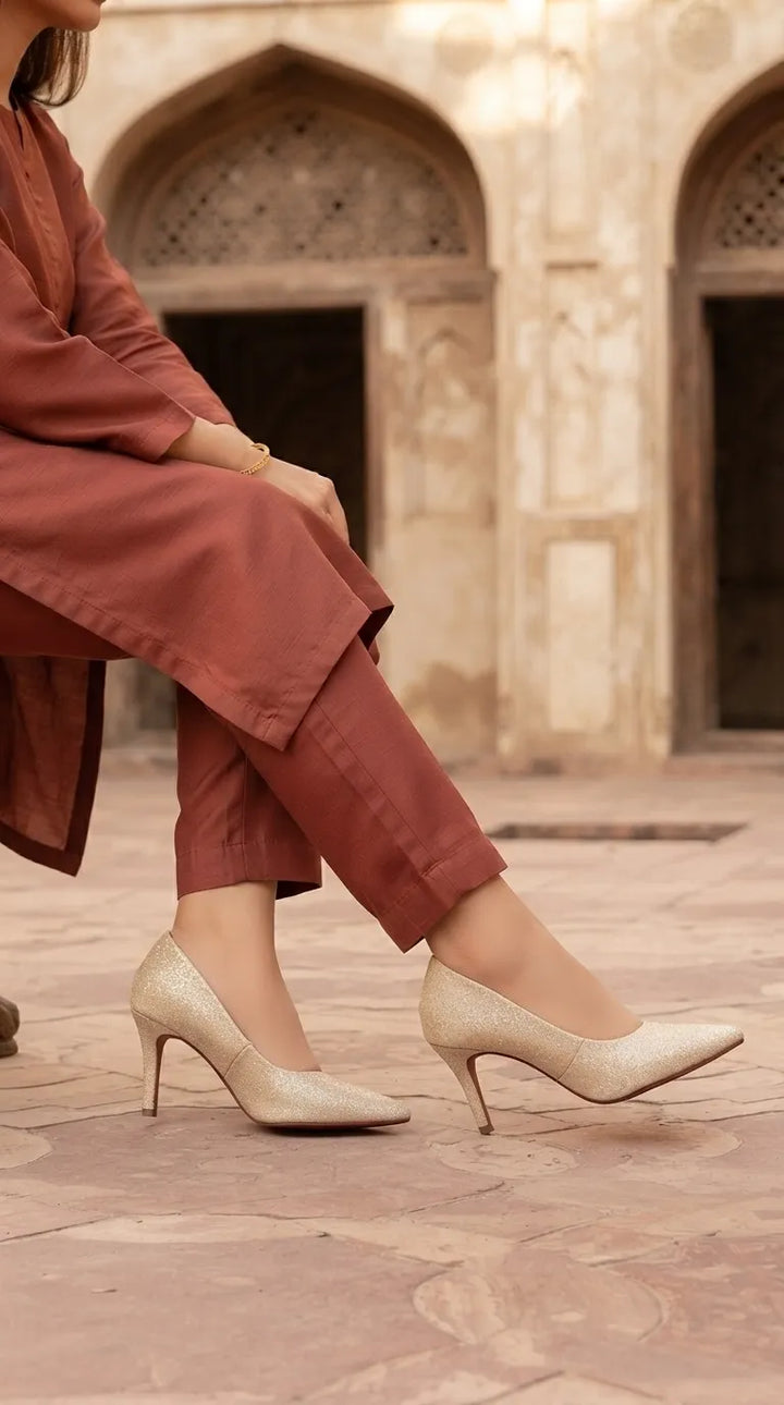 Golden Court Shoes For Ladies WN7663