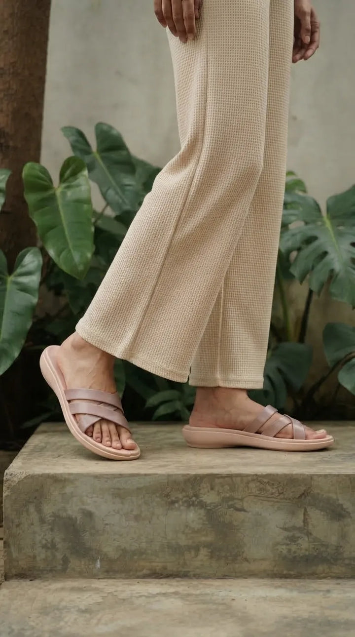 Pink Casual Sandal For Ladies WS0095