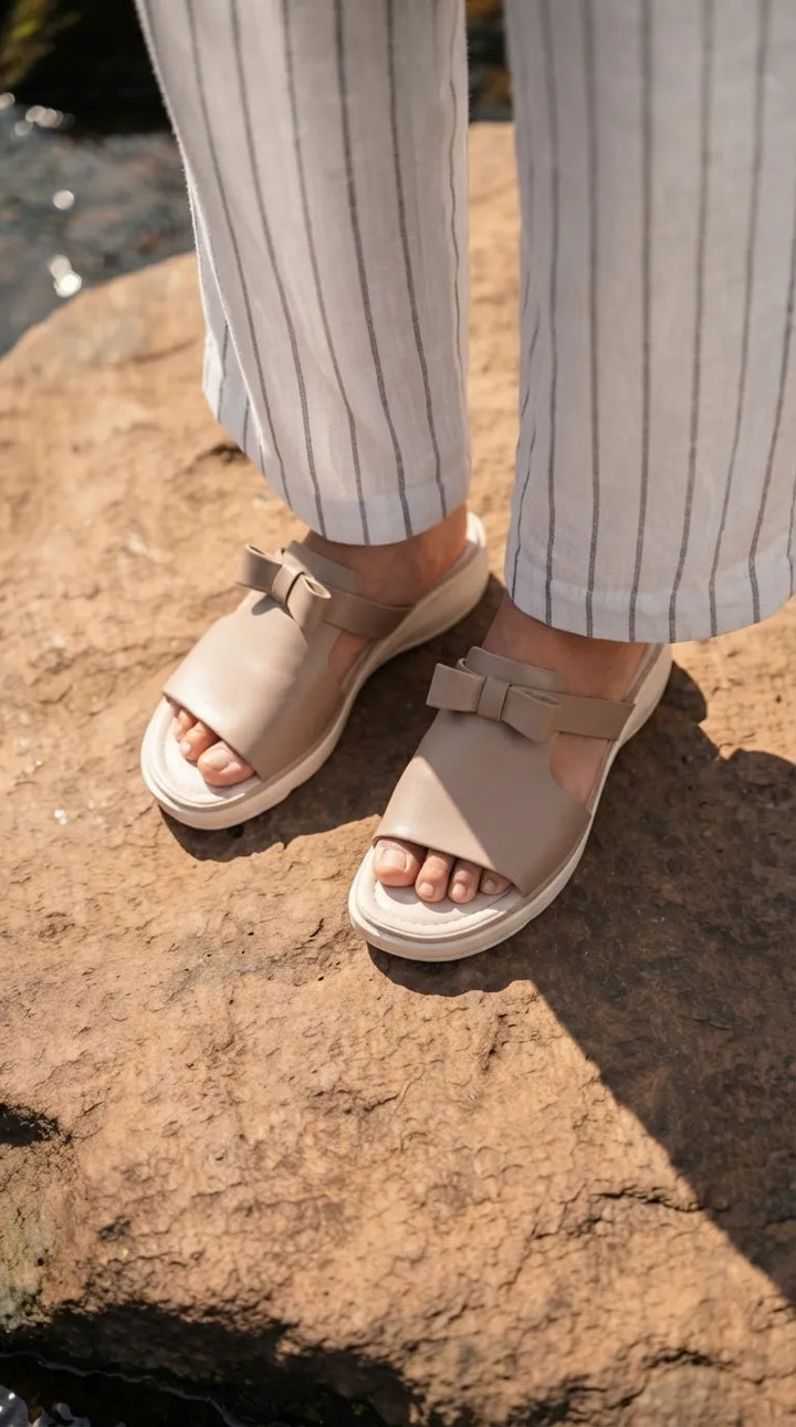 Fawn Casual Slipper For Ladies WS0107