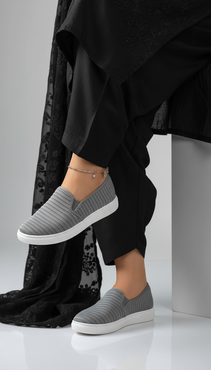 Grey Casual Sneaker WN6204