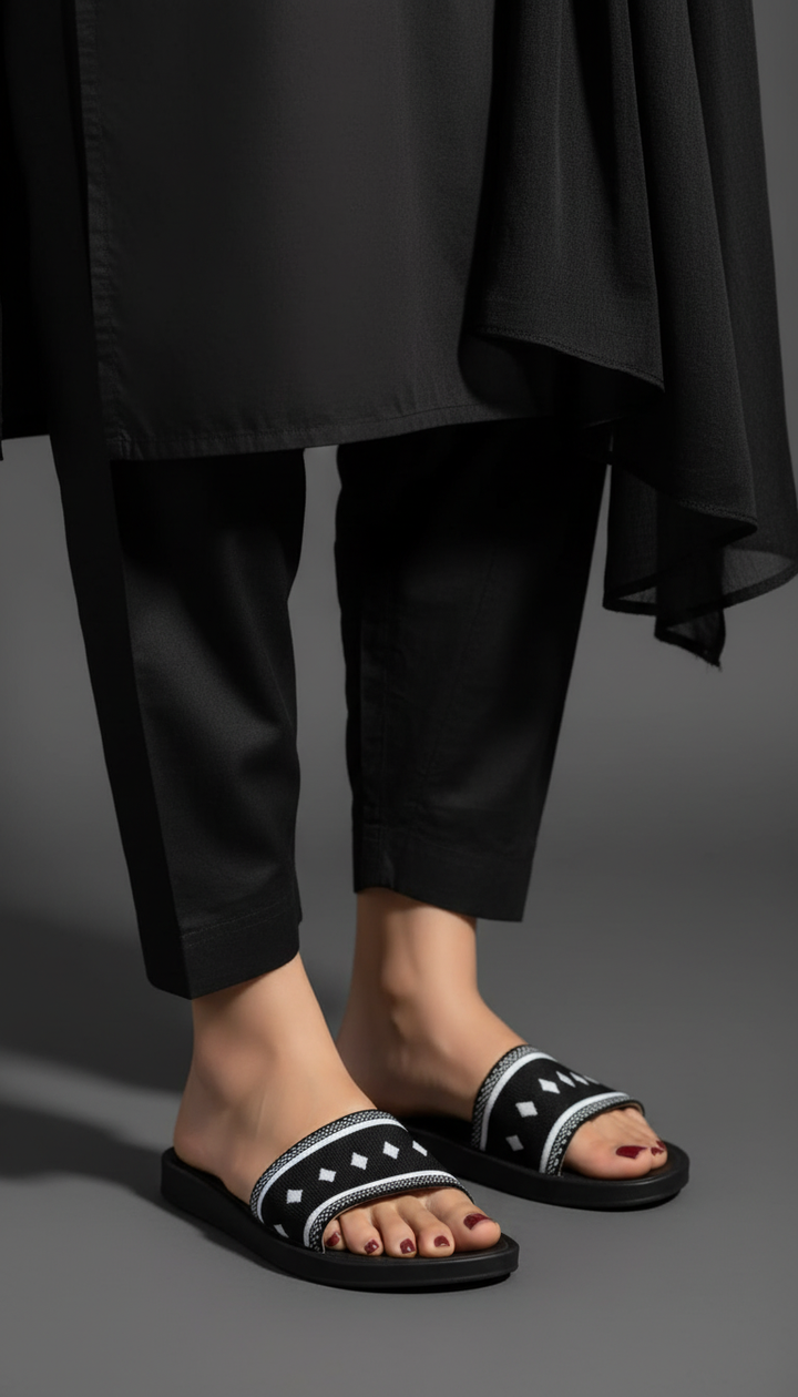 Women Casual Slipper - CL563501