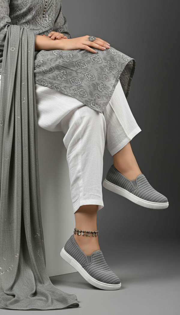 Grey Casual Sneaker WN6204