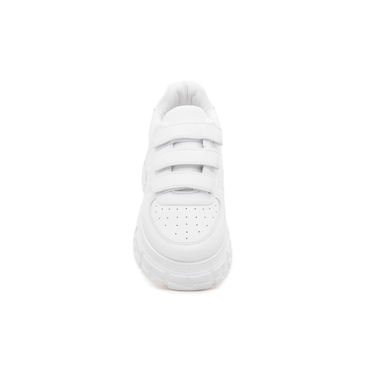 White Casual Sneaker AT7128