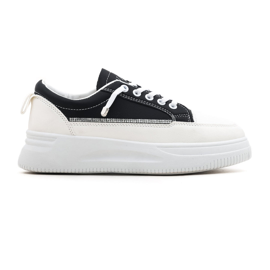 Black Casual Sneaker AT7180