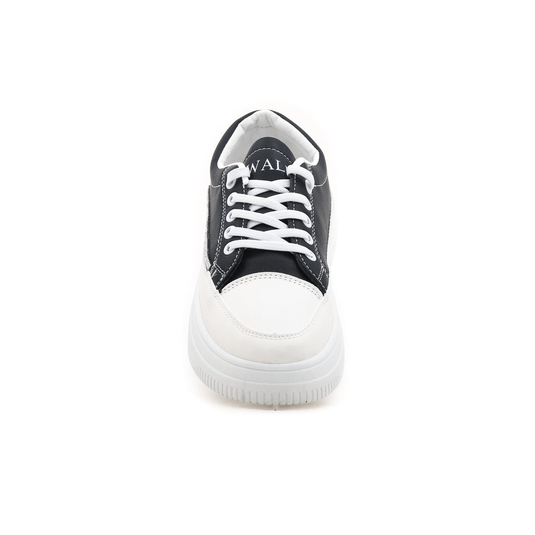 Black Casual Sneaker AT7180