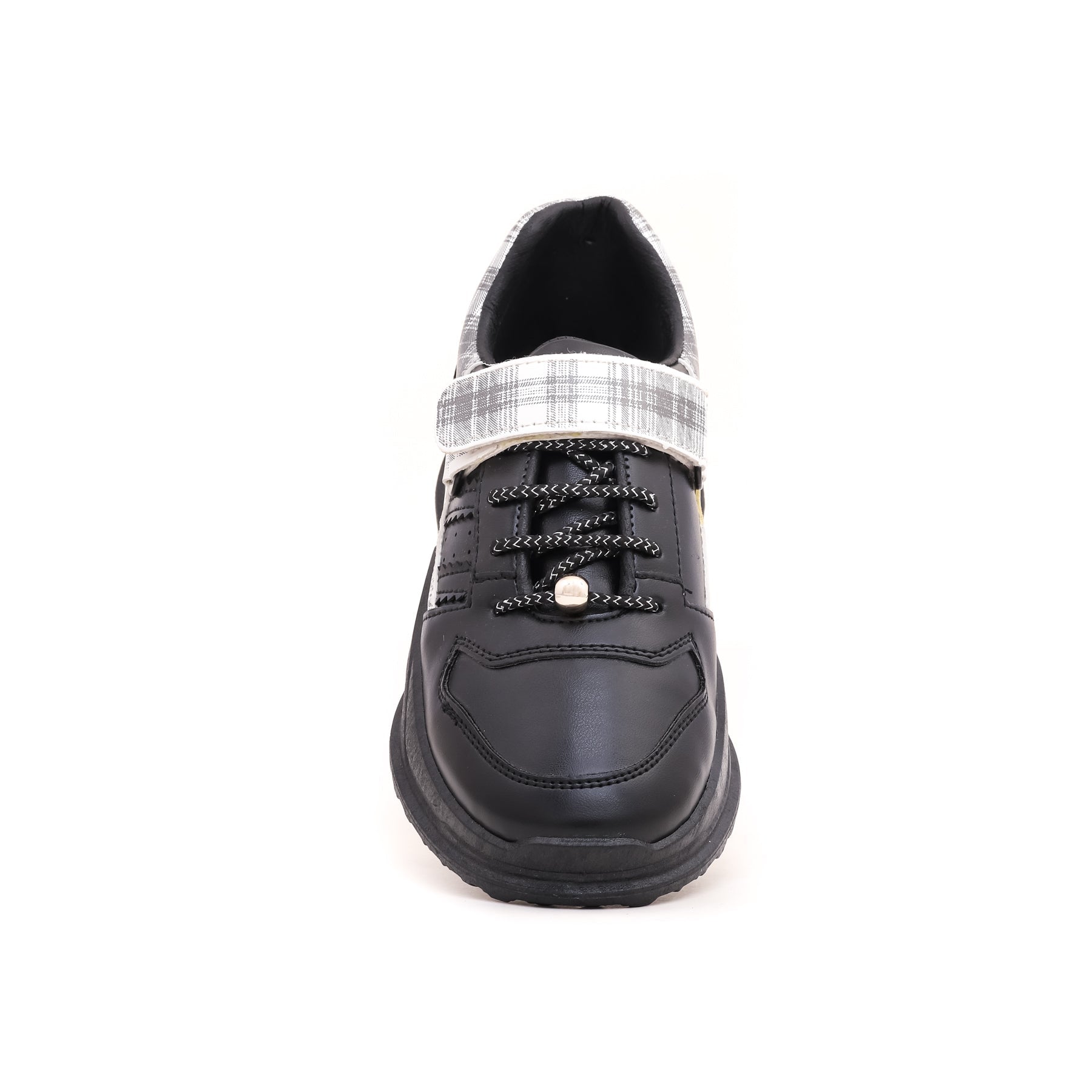 Black Casual Sneaker AT7201