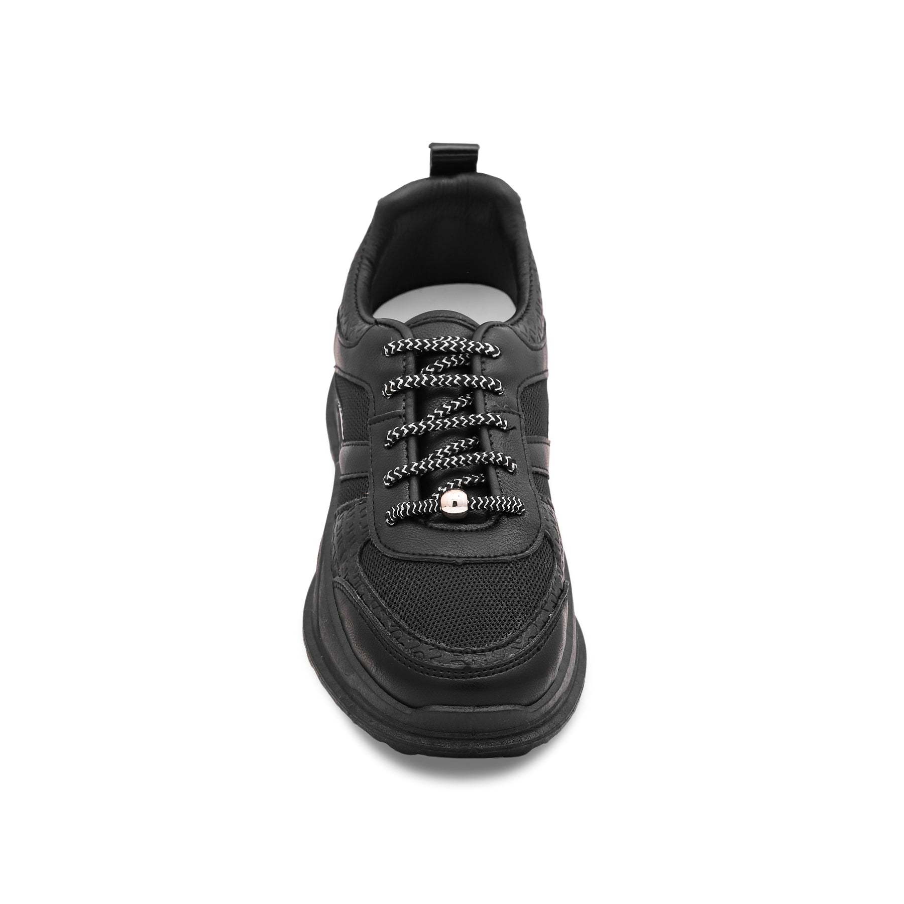 Black Casual Sneaker AT7203