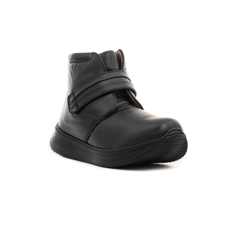 Black High Ankle Sneaker AT7204