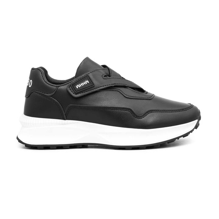 Black Casual Sneaker AT7210