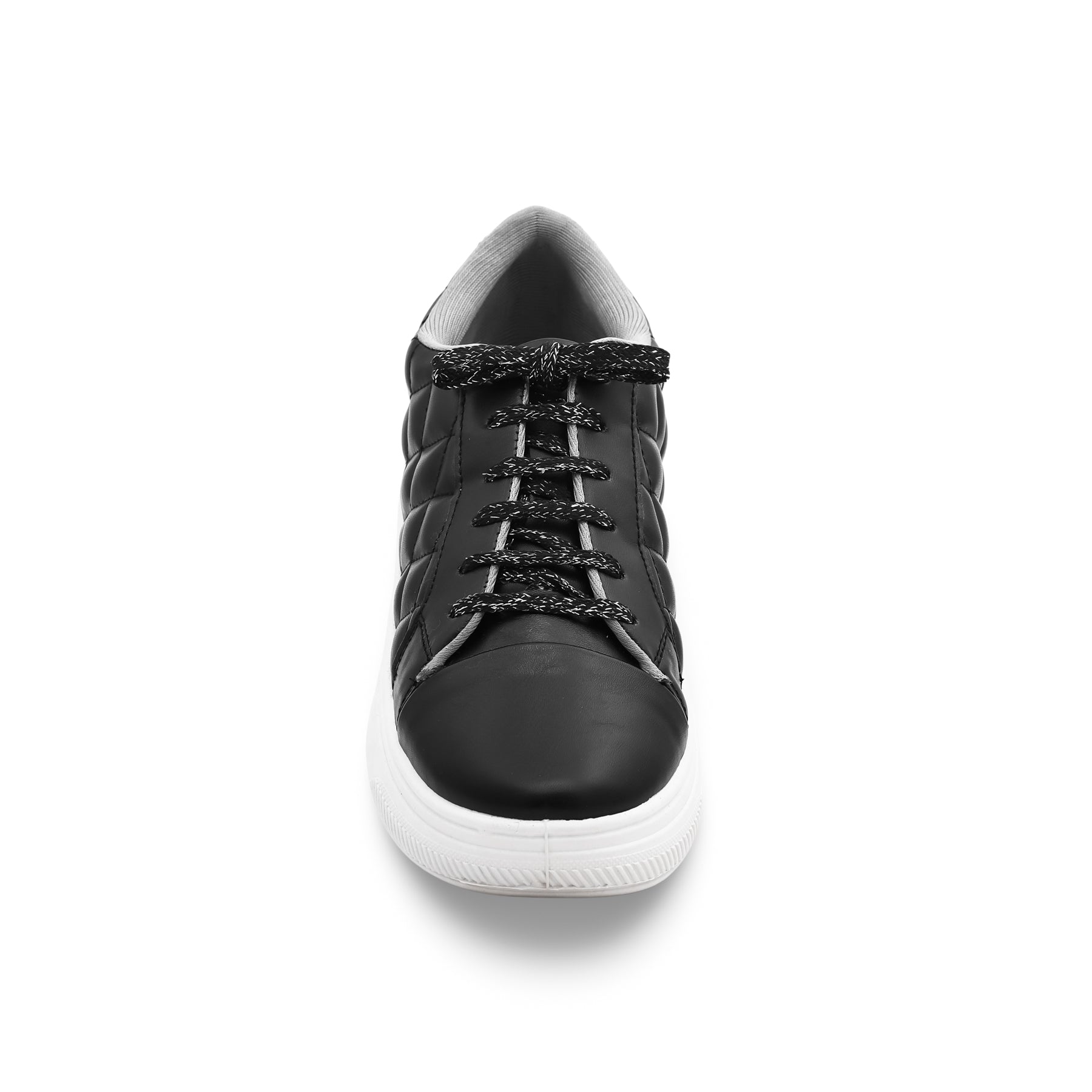 Black Casual Sneaker AT7304
