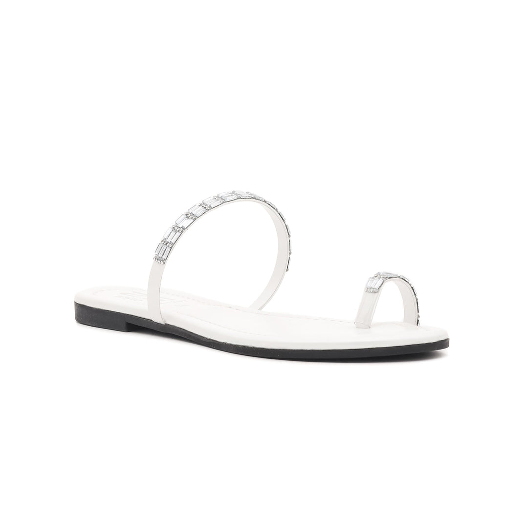 White Casual Chappal CL1267