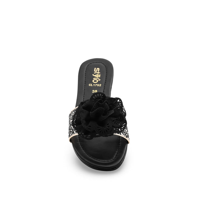 Black Casual Chappal CL1792