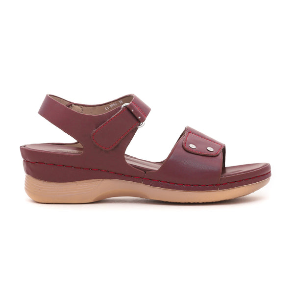 Maroon Casual Sandal CL3906