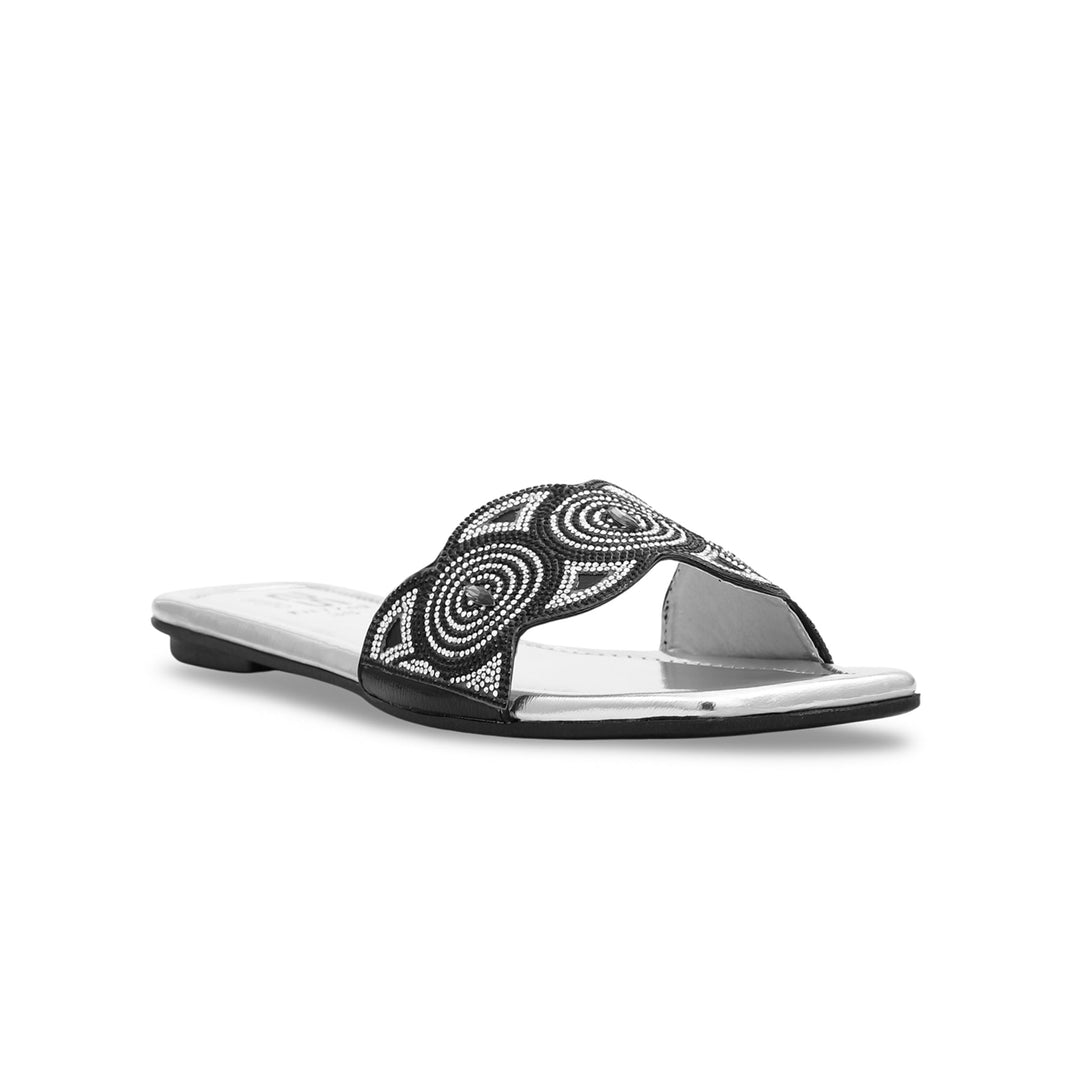 Black Fancy Chappal FN7740