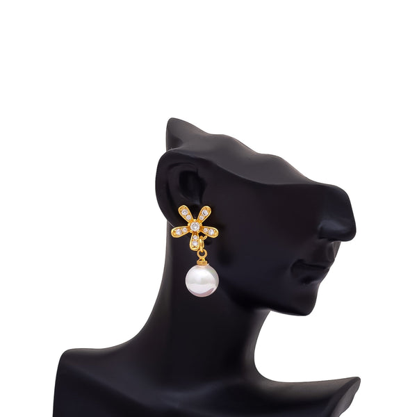 Earrings- J0573815