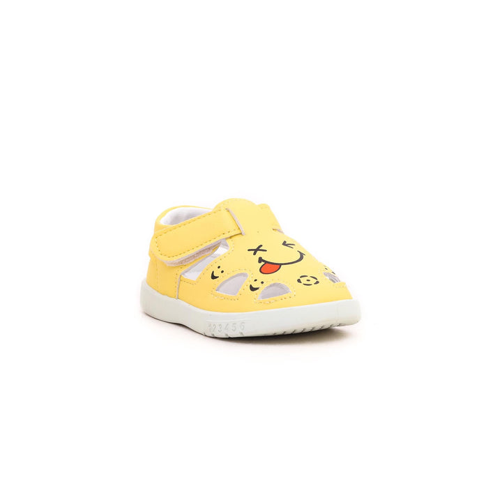 Babies Yellow Casual Booties KD7777