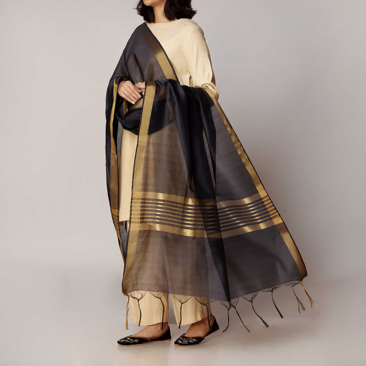 Navy Khaddi Net Dupatta PS3708