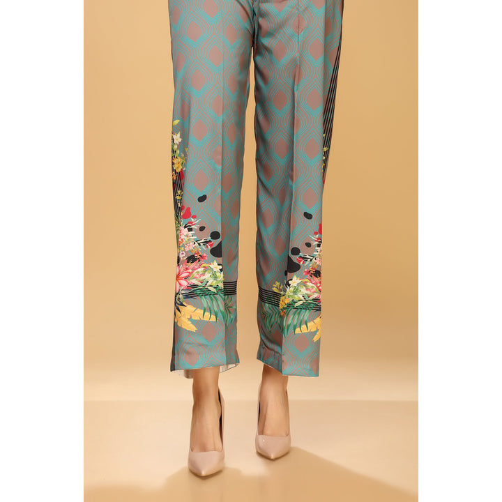 Digital Printed Grip Silk Flared Pant