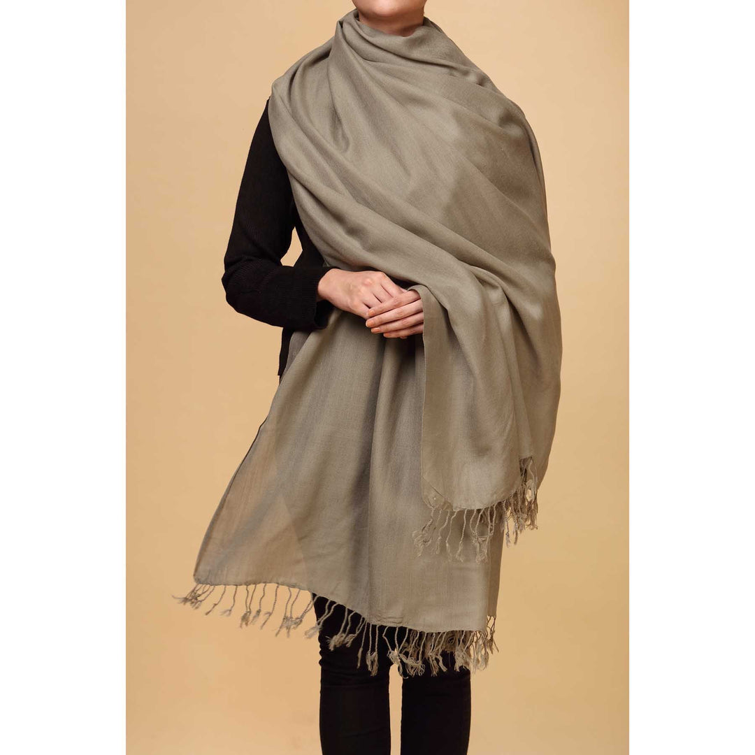 Grey Color Winter Shawl PW1719